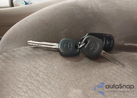 2006 Toyota Highlander Hybrid V6 из США, поврежденный, VIN JTEEW21A260023839